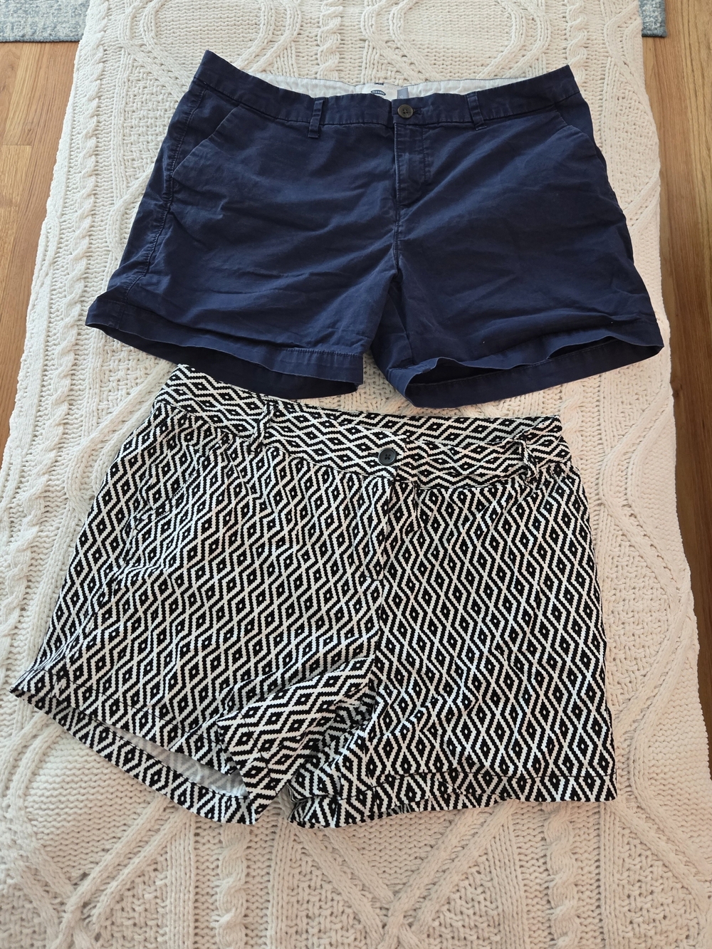 2 Pair Of Women’s Classic Everyday Shorts Size 12